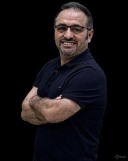 Özgür Hamal